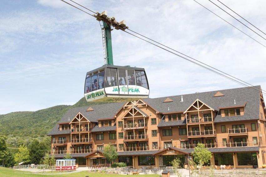 Jay Peak Resort Buitenkant foto